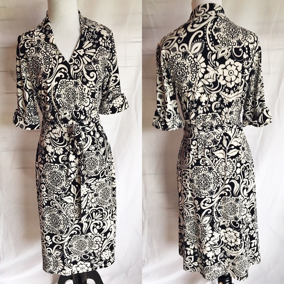 Ann Taylor Dresses & Skirts - Ann Taylor wrap dress Black & White 6